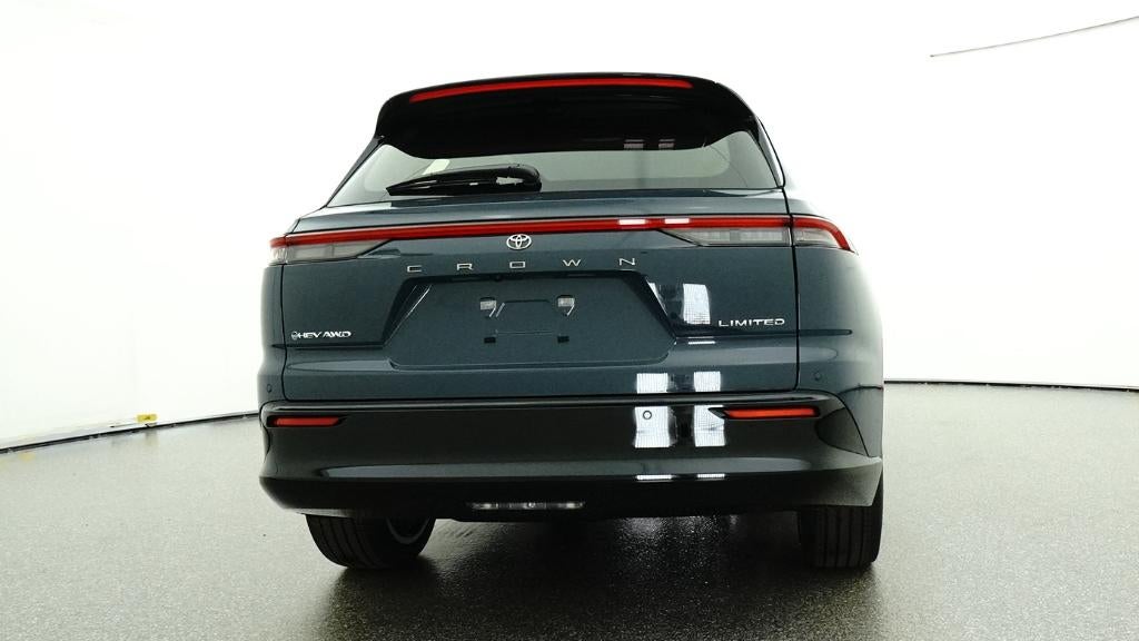2026 Toyota Toyota Crown Signia Limited