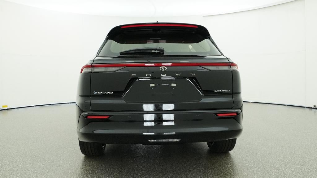 2026 Toyota Toyota Crown Signia Limited