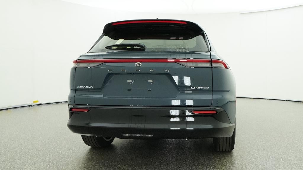 2026 Toyota Toyota Crown Signia Limited