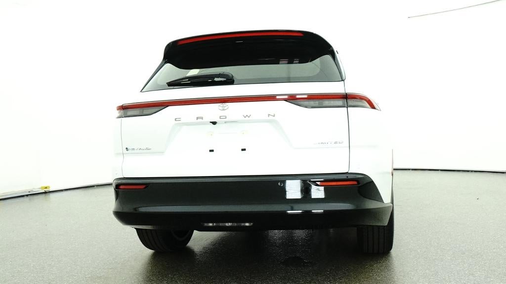 2026 Toyota Toyota Crown Signia Limited