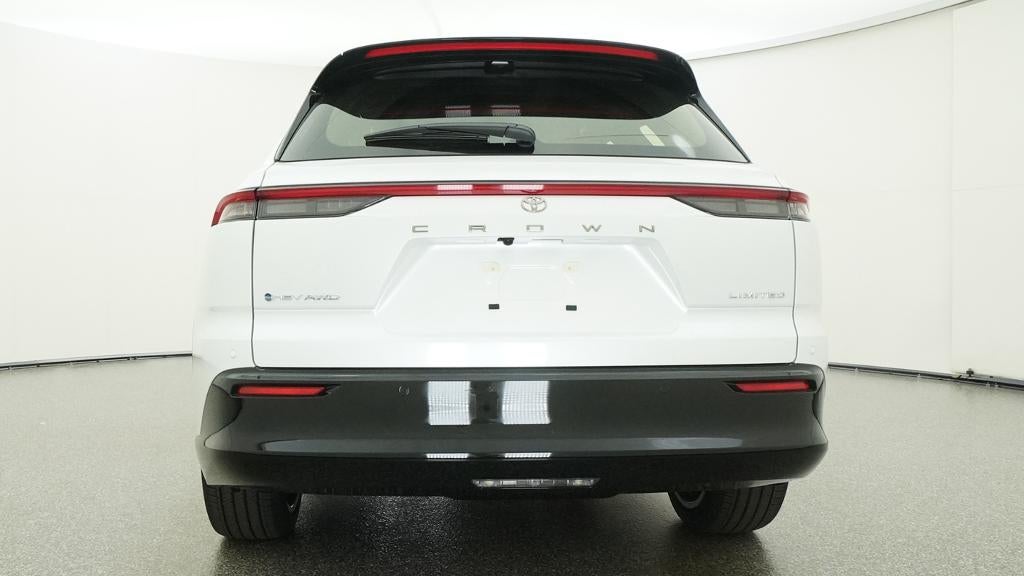 2026 Toyota Toyota Crown Signia Limited