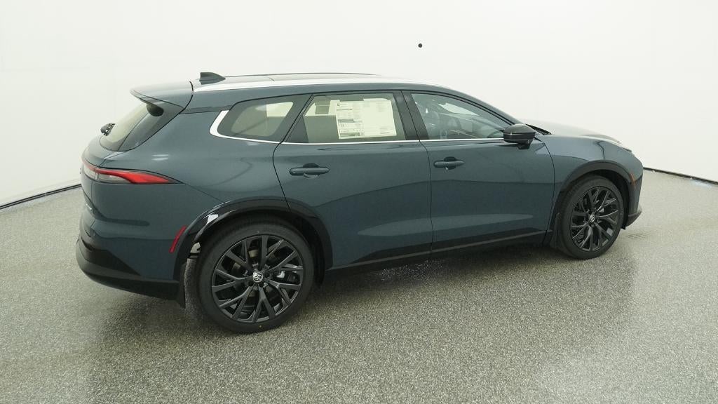 2025 Toyota Toyota Crown Signia Limited