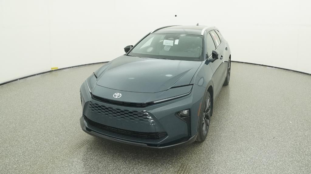 2025 Toyota Toyota Crown Signia Limited