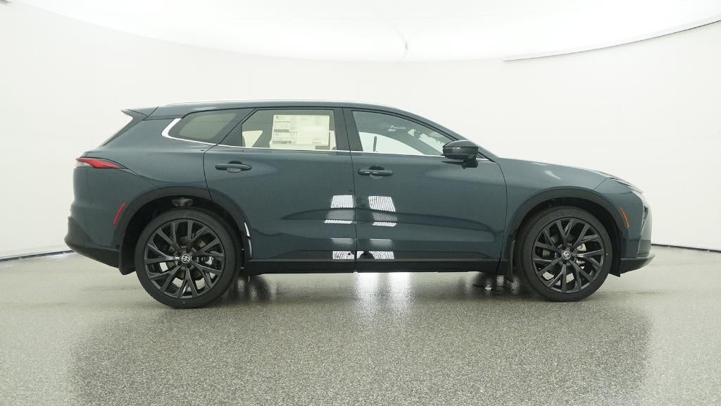 2025 Toyota Toyota Crown Signia Limited