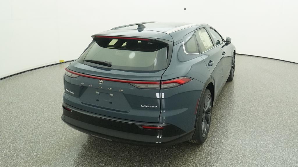 2025 Toyota Toyota Crown Signia Limited