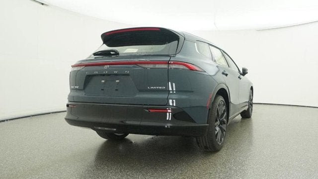 2026 Toyota Toyota Crown Signia Limited