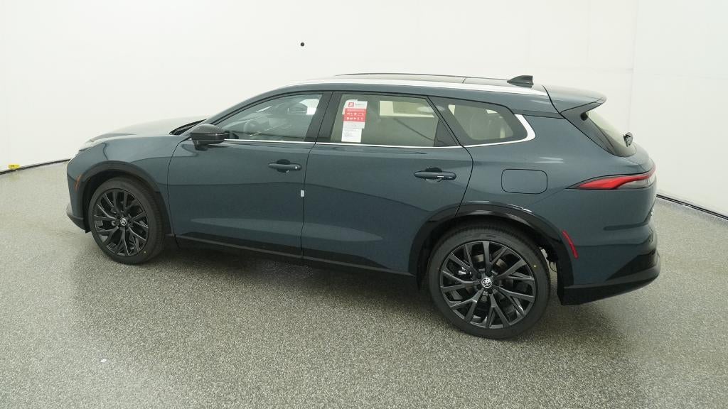 2026 Toyota Toyota Crown Signia Limited