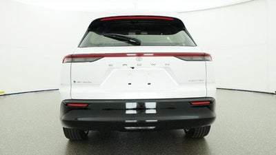 2026 Toyota Toyota Crown Signia Limited