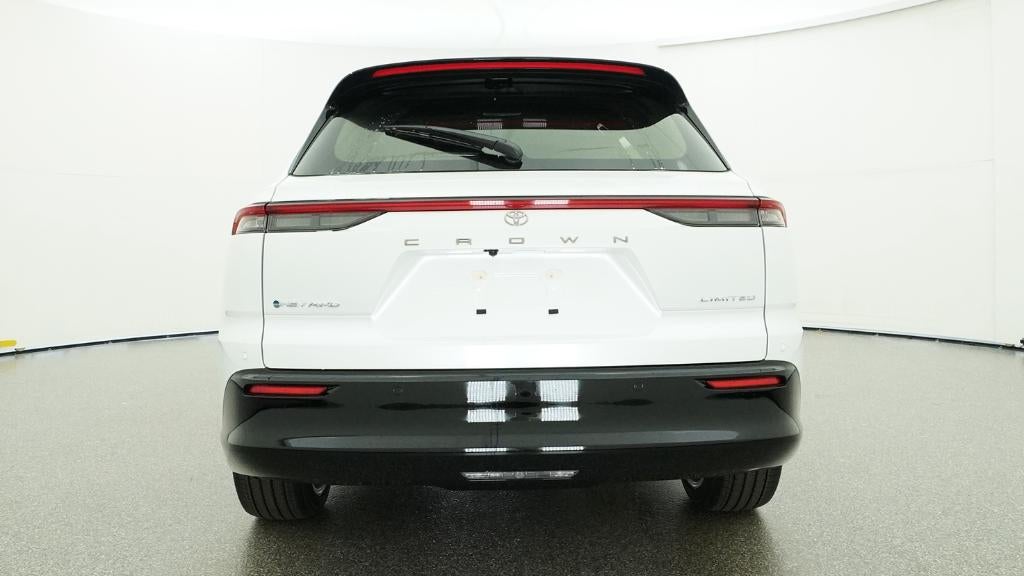 2026 Toyota Toyota Crown Signia Limited