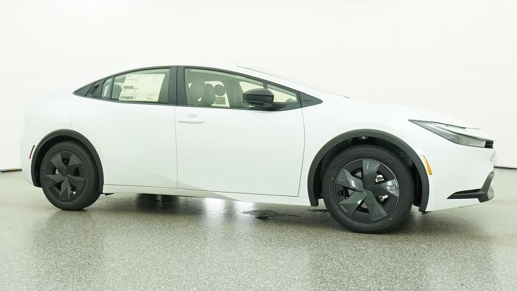2027 Toyota Prius LE