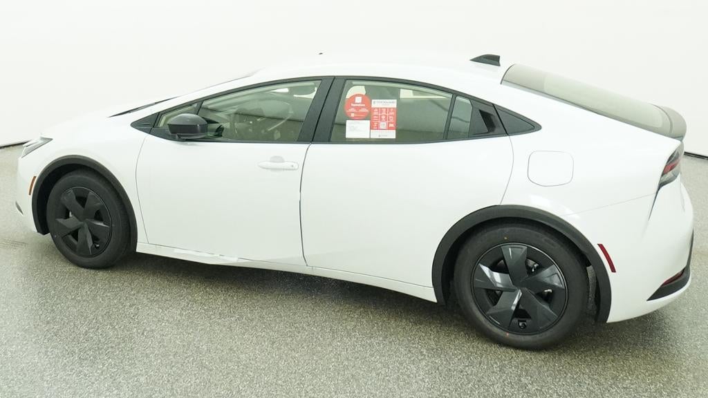 2027 Toyota Prius LE