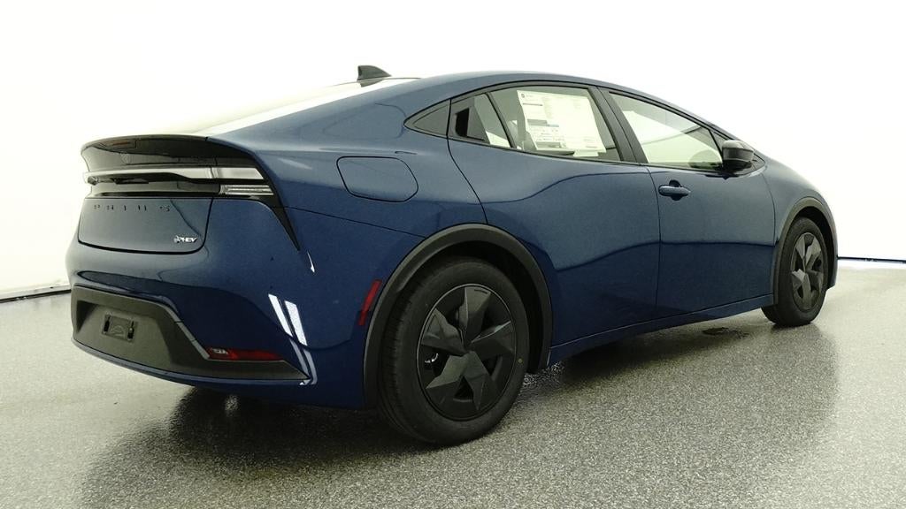 2026 Toyota Prius Plug-in Hybrid SE