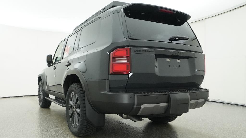 2027 Toyota Land Cruiser Base