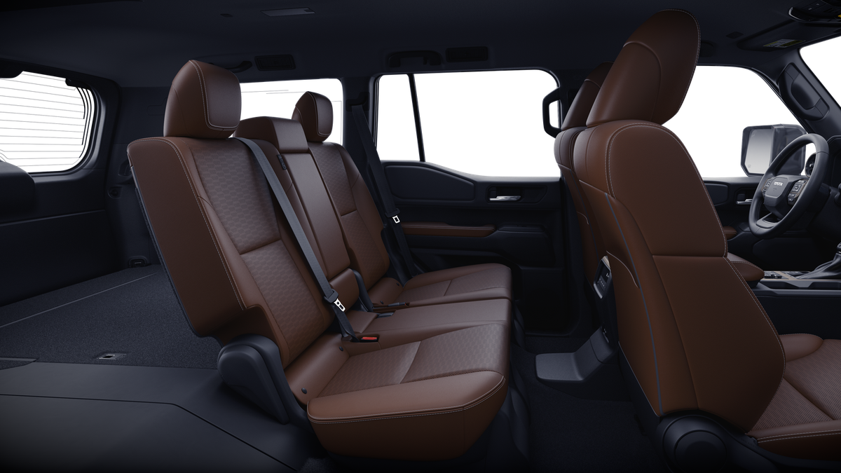 2027 Toyota Land Cruiser 4WD (Natl)