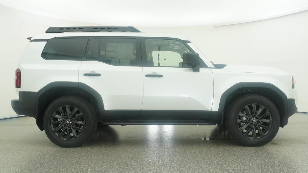 2027 Toyota Land Cruiser 4WD (Natl)