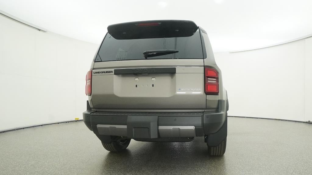 2026 Toyota Land Cruiser 4WD (Natl)