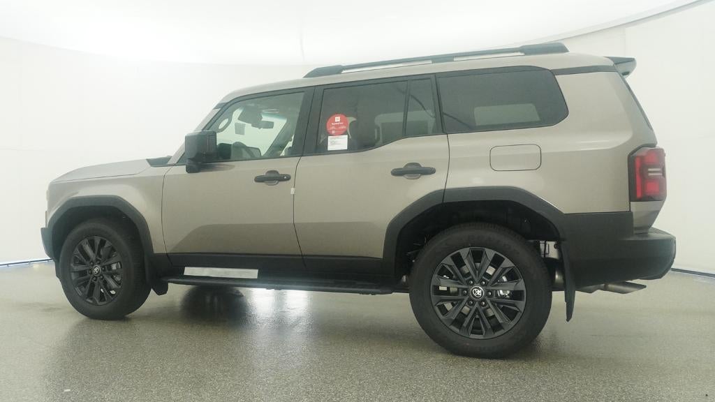 2027 Toyota Land Cruiser 4WD (Natl)