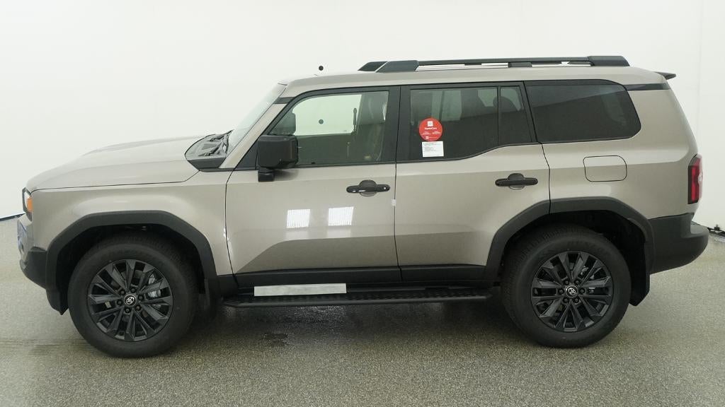 2027 Toyota Land Cruiser 4WD (Natl)
