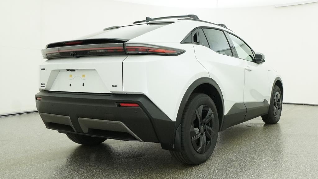 2026 Toyota C-HR SE