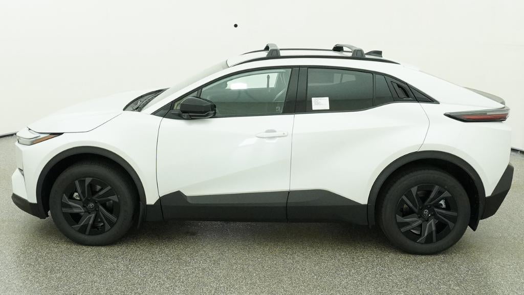 2026 Toyota C-HR SE