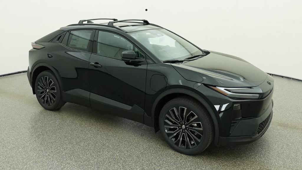 2026 Toyota C-HR XSE