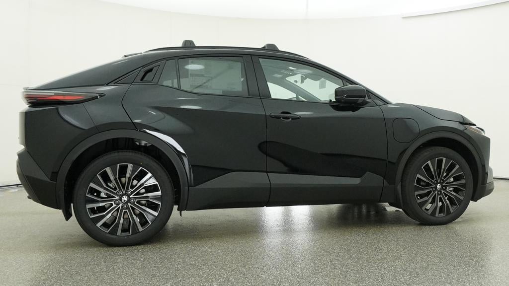 2026 Toyota C-HR XSE