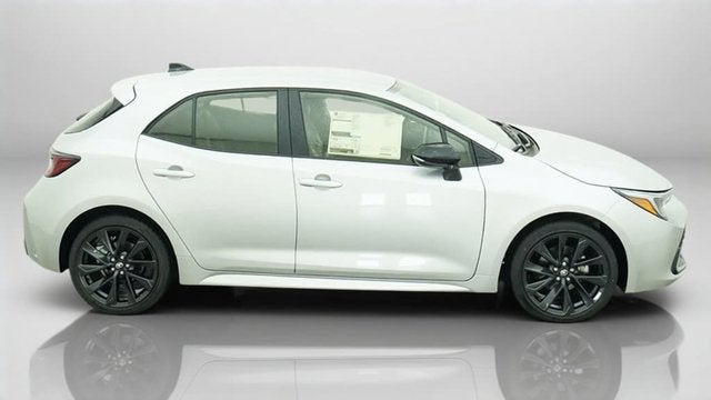 2027 Toyota Corolla Hatchback XSE