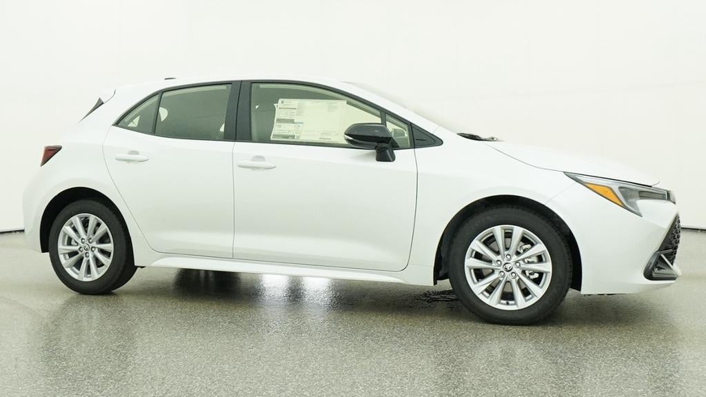 2026 Toyota Corolla Hatchback SE