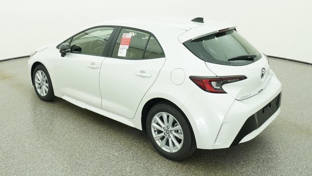 2026 Toyota Corolla Hatchback SE