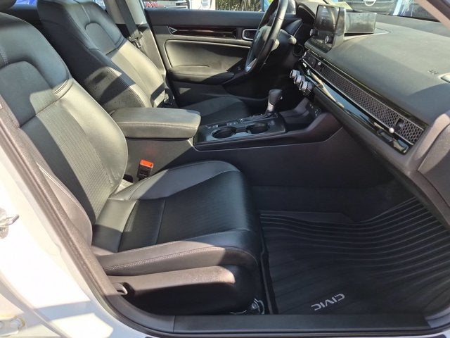 2024 Honda Civic Hatchback EX-L