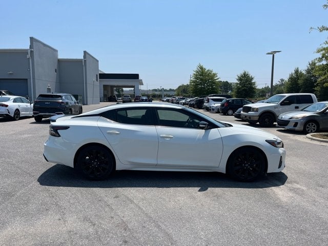 2023 Nissan Maxima SR