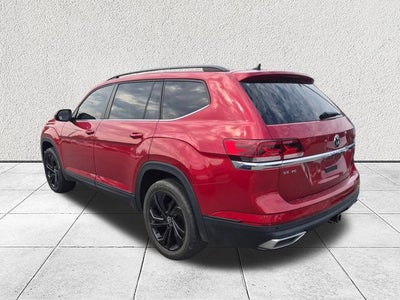 2022 Volkswagen Atlas 3.6L V6 SE w/Technology