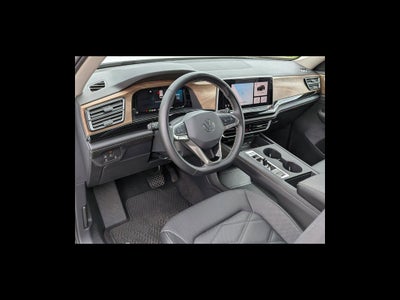 2024 Volkswagen Atlas 2.0T SE