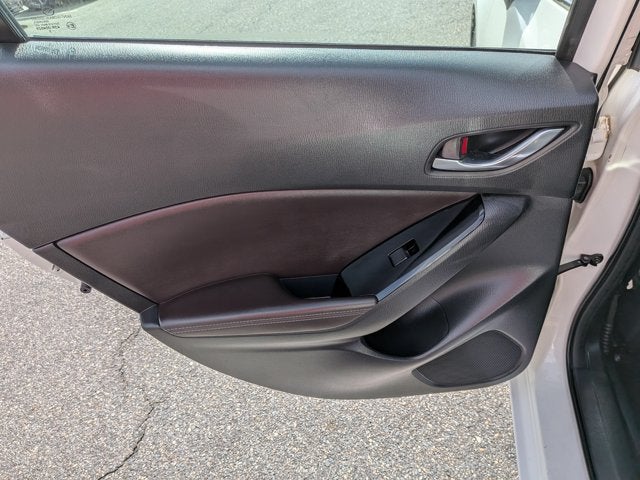 2018 Mazda Mazda3 5-Door Touring