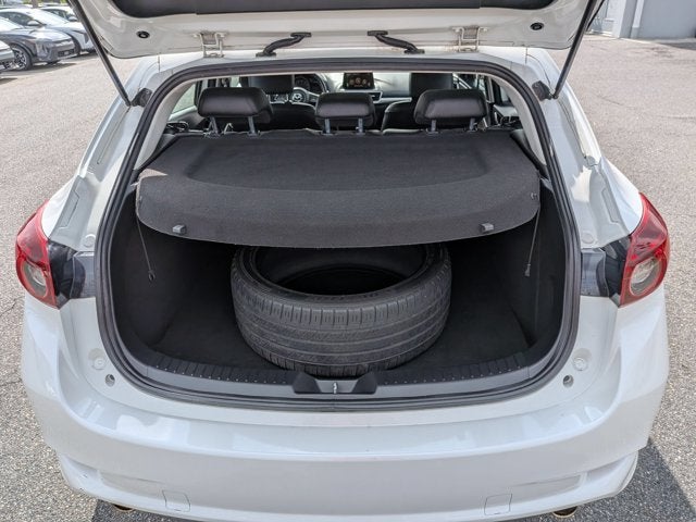 2018 Mazda Mazda3 5-Door Touring