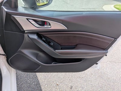2018 Mazda Mazda3 5-Door Touring