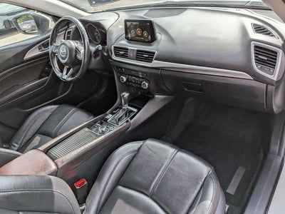 2018 Mazda Mazda3 5-Door Touring
