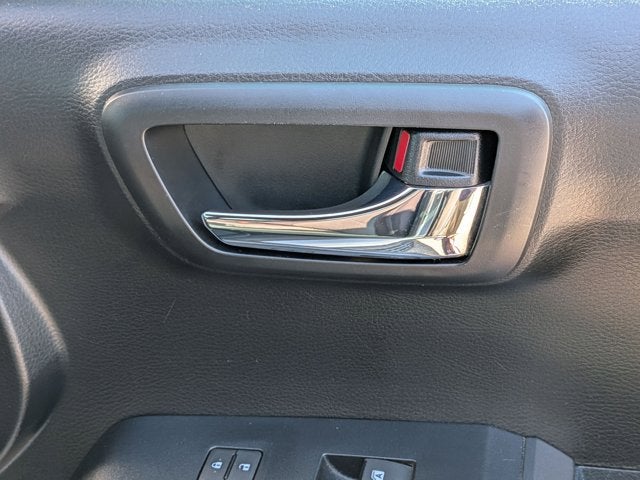 2022 Toyota Tacoma 2WD SR5