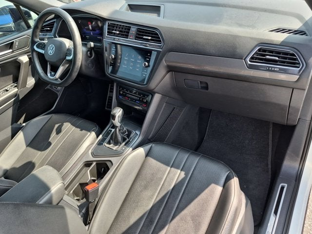 2023 Volkswagen Tiguan SE R-Line Black