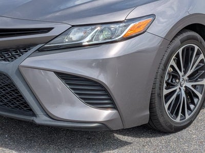 2018 Toyota Camry Hybrid LE