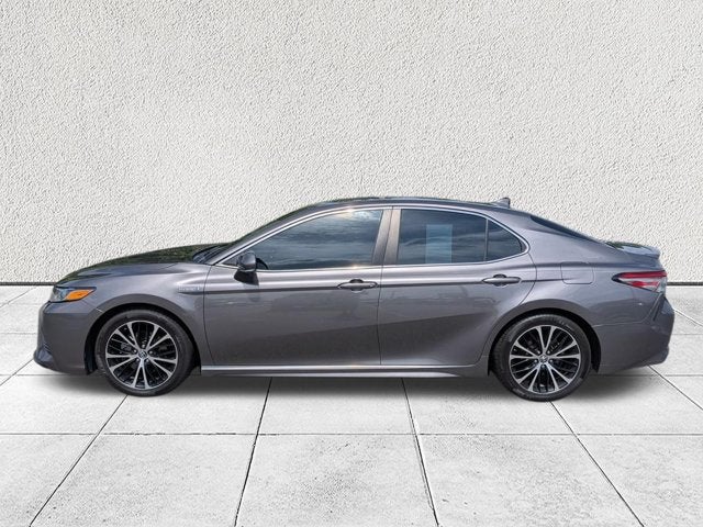 2018 Toyota Camry Hybrid LE