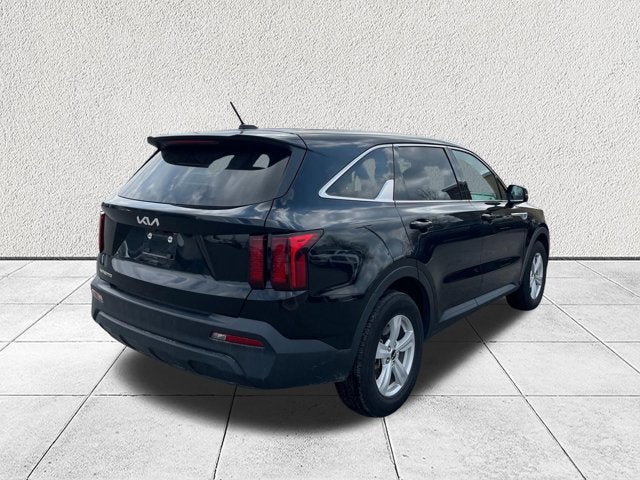 2023 Kia Sorento LX