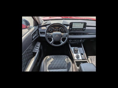 2024 Mitsubishi Outlander SEL