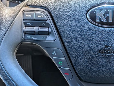 2016 Kia Forte 5-Door LX