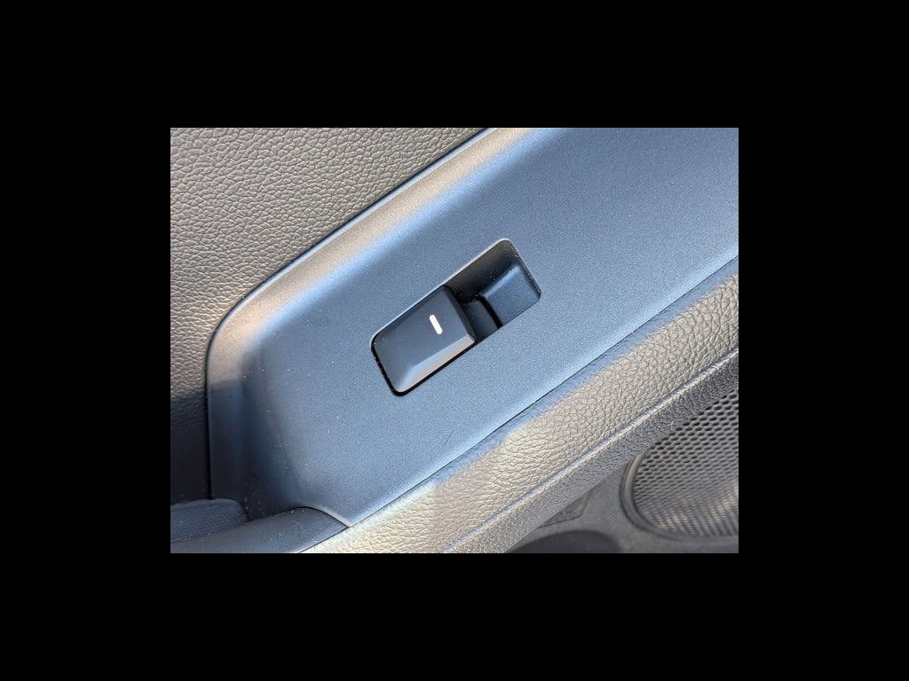 2016 Kia Forte 5-Door LX