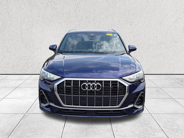 2022 Audi Q3 S line Premium