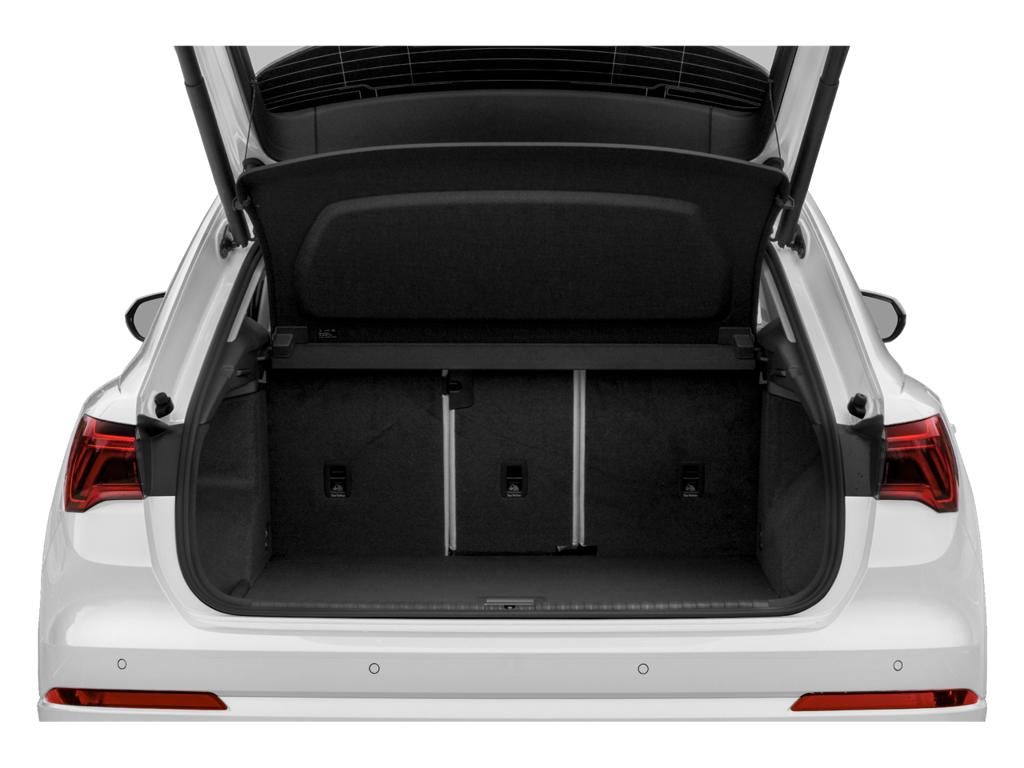 2022 Audi Q3 S line Premium
