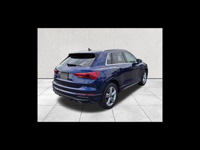 2022 Audi Q3 S line Premium