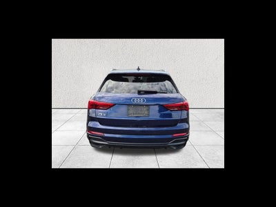 2022 Audi Q3 S line Premium