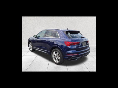 2022 Audi Q3 S line Premium